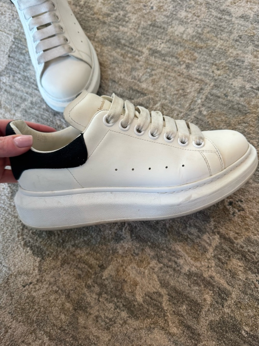 Alexander McQueen Men’s White Leather Oversized Sneaker - Picture 2 of 6